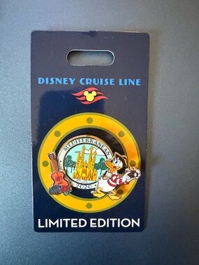 Disney Cruise Line Limited Edition Pin - Blue, Yellow, Red, White